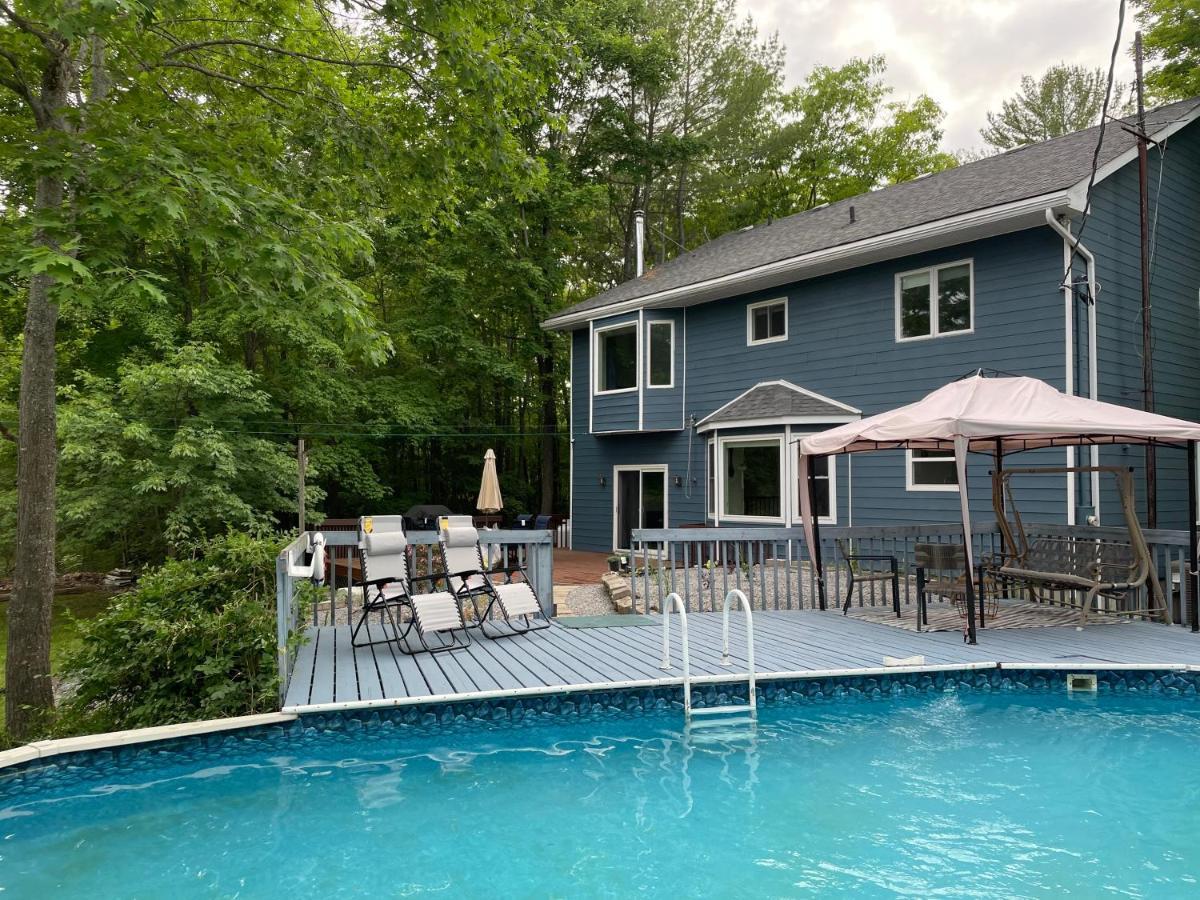 Lakeview Cottage In The Forest With Private Swimming Pool Bobcaygeon Εξωτερικό φωτογραφία